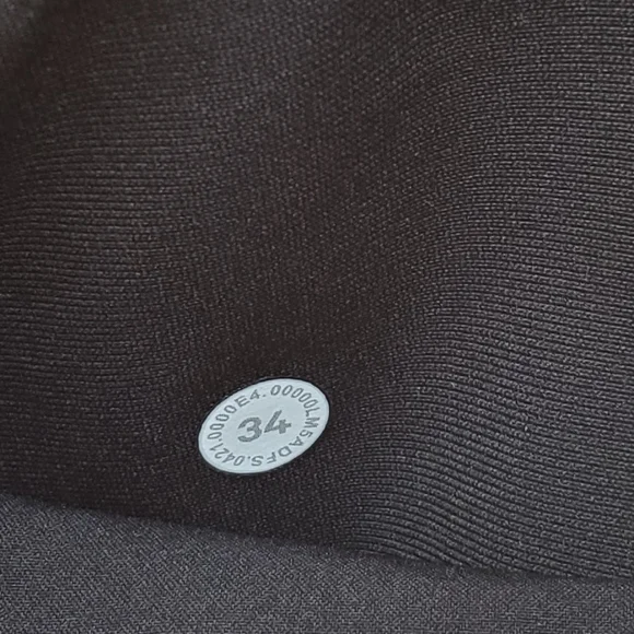 Lululemon On The Move ABC Slim Fit Pant